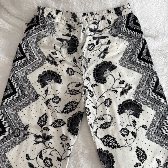 Anthropologie Glencairn Cropped Wide Leg Pant Sz M - Picture 9 of 9